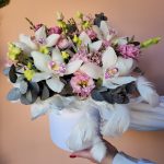 Белые орхидейки